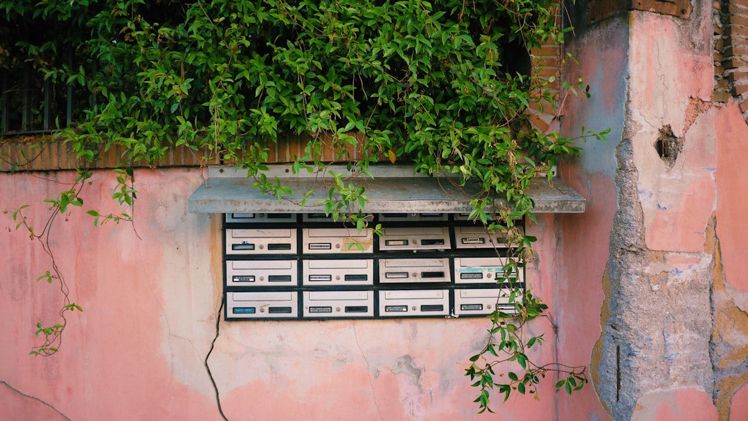 Photo retro wall unit